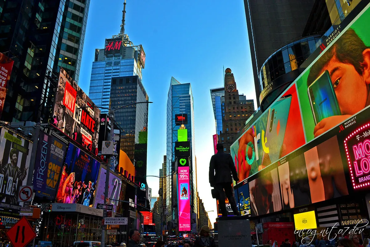 17 New York Travel Hacks: How to Do NYC Without Going Broke (2026)